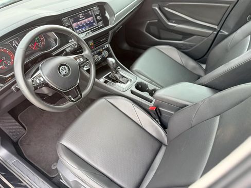 Used 2020 Volkswagen Jetta SE FWD image 23