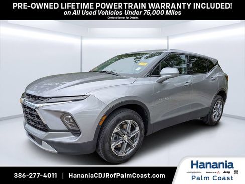 Used 2023 Chevrolet Blazer LT FWD image 7