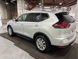 Used 2019 Nissan Rogue SV image 4