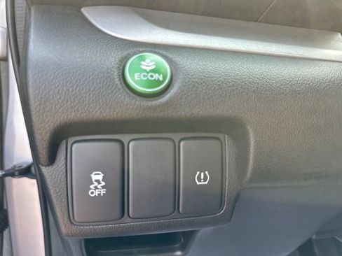 Used 2014 Honda CR-V EX image 17