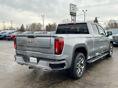 New 2026 GMC Sierra 1500 SLT image 9