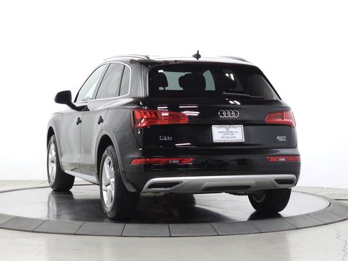 Used 2018 Audi Q5 2.0T Premium Plus w/ Premium Plus Package AWD/4WD image 6