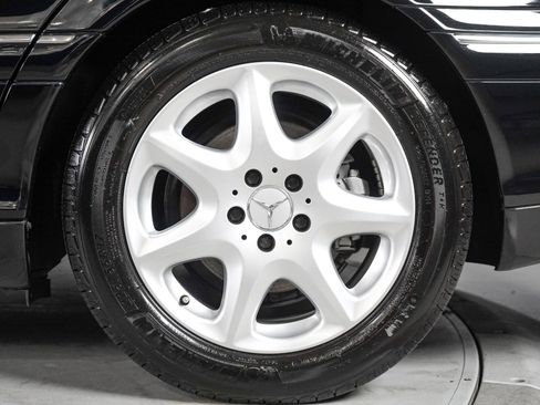 Used 2003 Mercedes-Benz S 500 4MATIC image 10