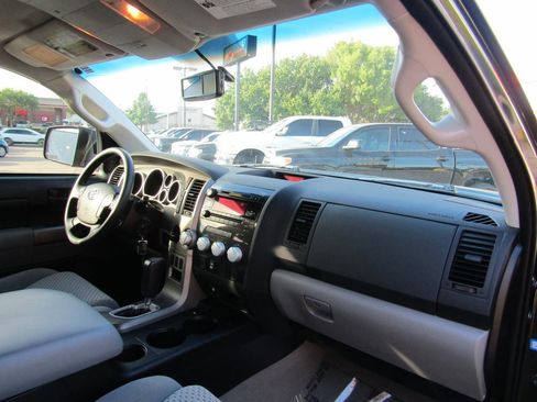Used 2010 Toyota Tundra 2WD Double Cab image 10