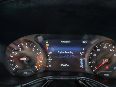 Used 2022 Jeep Compass Trailhawk w/ Trailhawk Convenience Group image 15