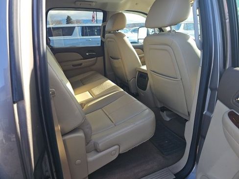 Used 2011 GMC Sierra 3500 SLT w/ SLT Convenience Package image 16