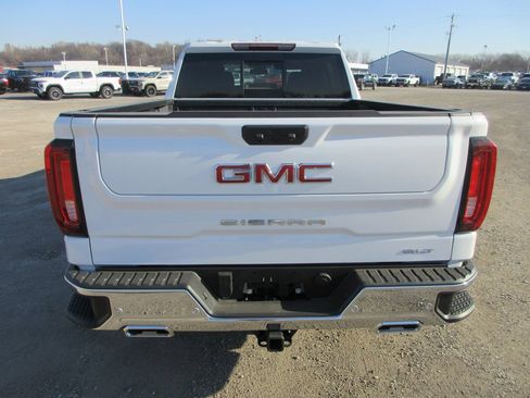 New 2026 GMC Sierra 1500 SLT w/ SLT Premium Plus Package image 6