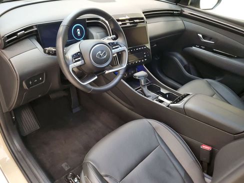 Used 2024 Hyundai Santa Cruz Limited image 2