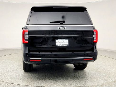 Used 2023 Ford Expedition Limited image 6