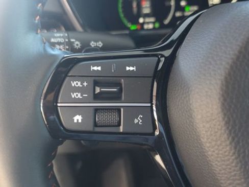Used 2025 Honda CR-V Sport Touring image 24