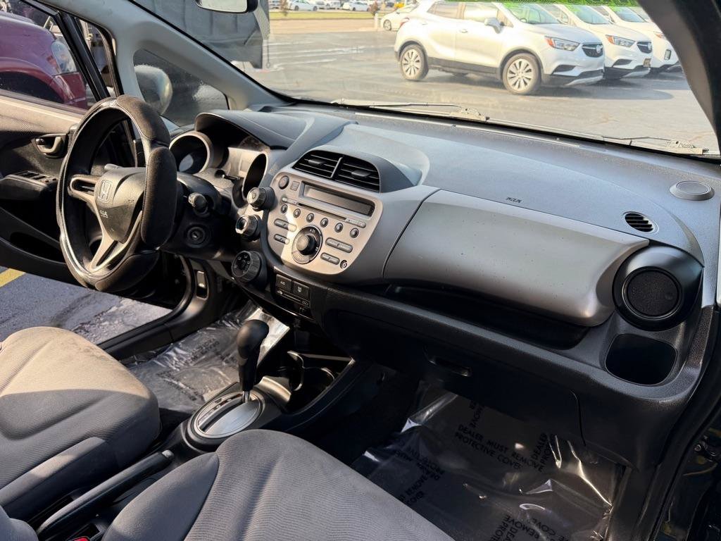 Used 2011 Honda Fit image 18