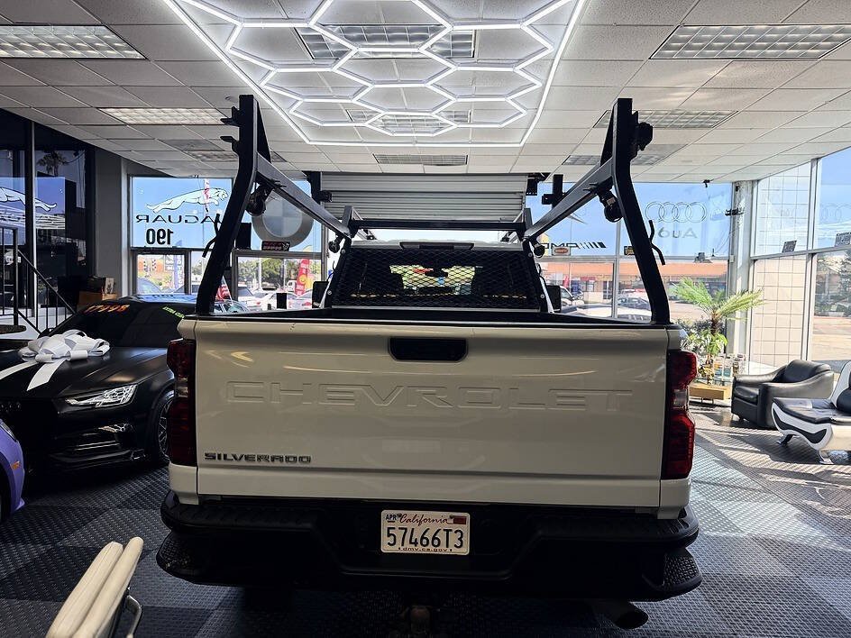 Used 2023 Chevrolet Silverado 2500 W/T w/ WT Convenience Package RWD image 11