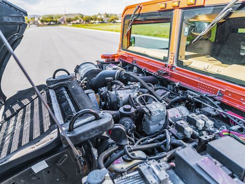 Used 2002 HUMMER H1 4-Door Wagon image 16