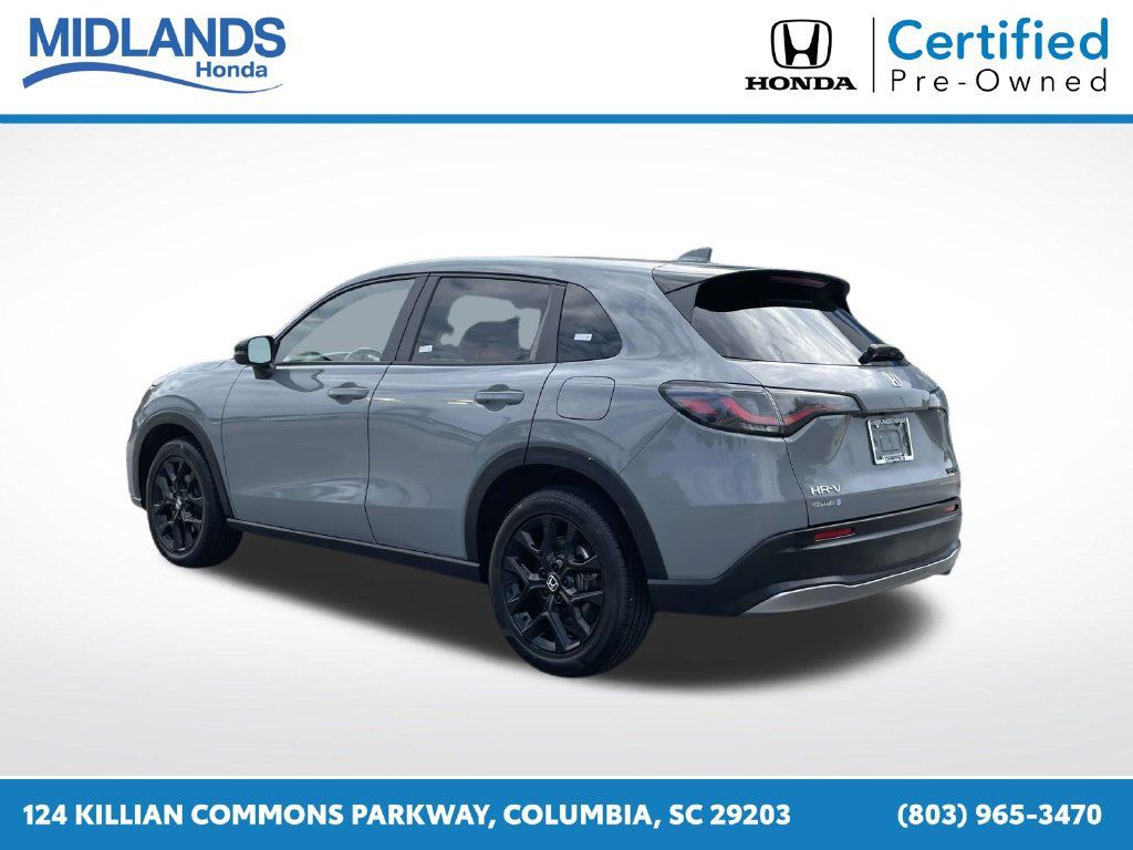 Certified 2025 Honda HR-V Sport image 4