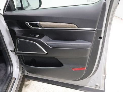 Used 2022 Kia Telluride SX w/ SX Prestige Package AWD/4WD image 24