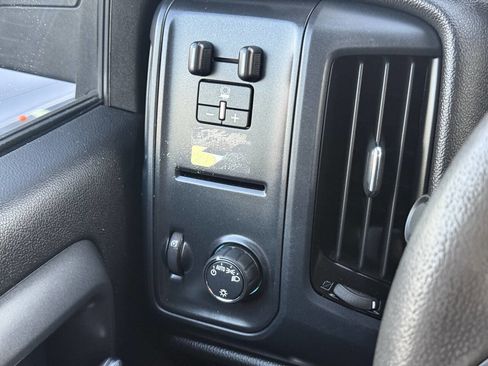 Used 2019 GMC Sierra 1500 Limited w/ Sierra Convenience Package AWD/4WD image 24