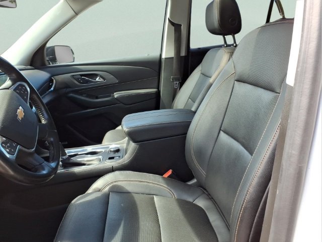 Used 2020 Chevrolet Traverse Premier w/ Redline Edition FWD image 18