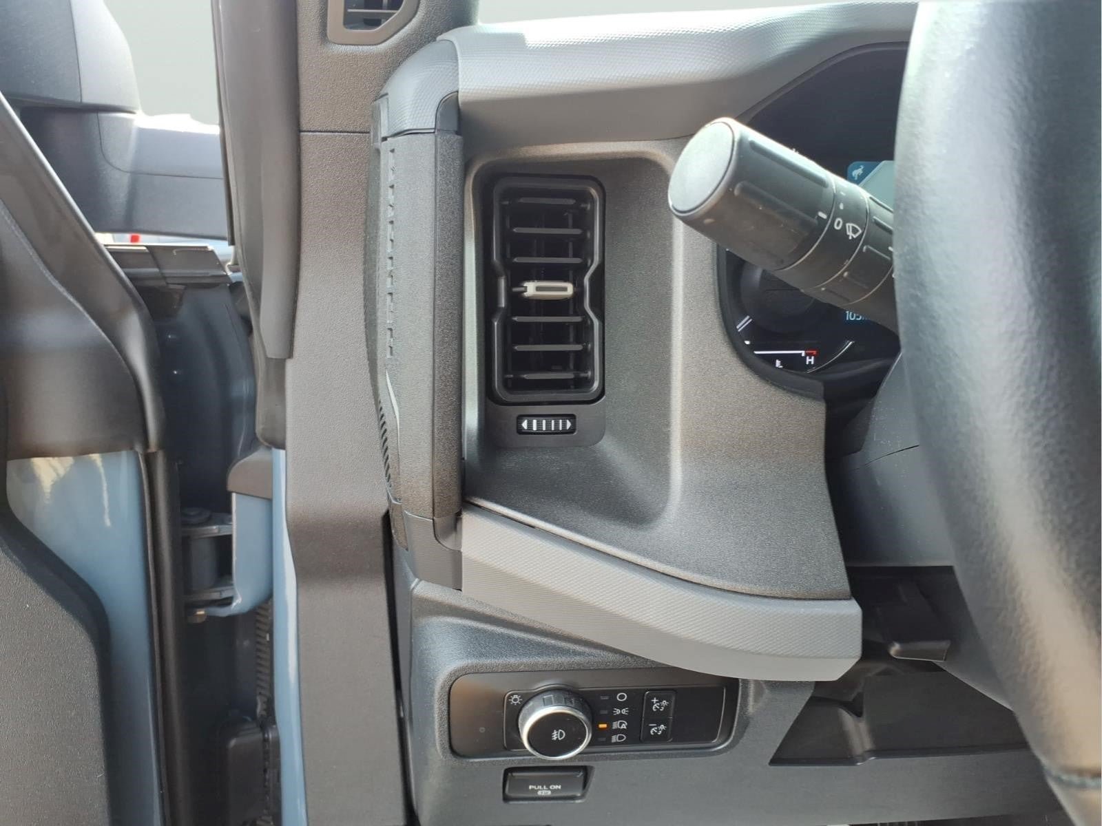 Used 2024 Ford Bronco Big Bend AWD/4WD image 14