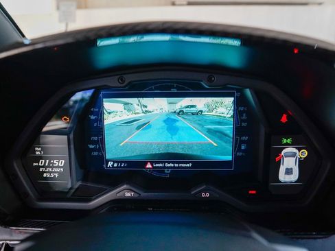 Used 2018 Lamborghini Aventador S image 70