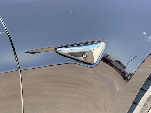 Used 2016 Tesla Model S 60 RWD image 12