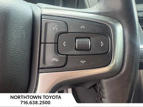 Used 2022 Chevrolet Tahoe LT w/ Luxury Package AWD/4WD image 21