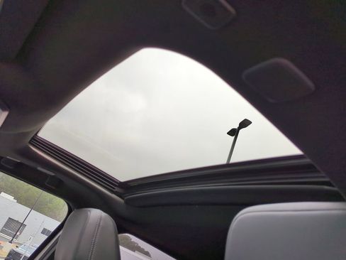 Used 2024 Toyota Tacoma TRD Sport w/ TRD Sport Premium Package image 20