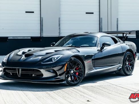 Used 2016 Dodge Viper ACR w/ Extreme Aero Package RWD image 51