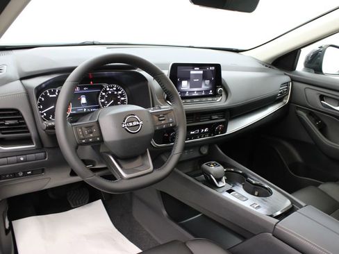 New 2026 Nissan Rogue SV image 15