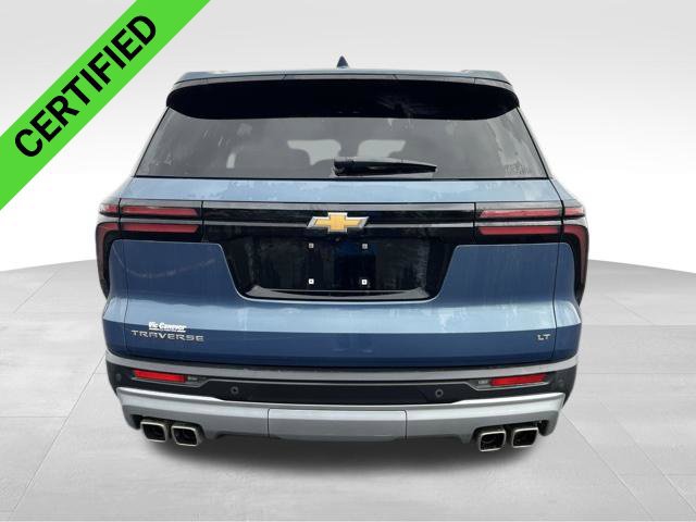 Certified 2024 Chevrolet Traverse LT w/ Trailering Package FWD image 5