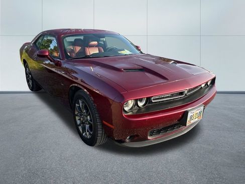 Used 2017 Dodge Challenger GT w/ Driver Convenience Group AWD/4WD image 5
