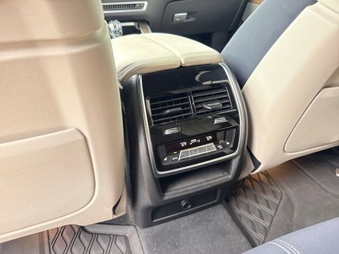 Used 2021 BMW X5 xDrive45e w/ M Sport Package AWD/4WD image 25