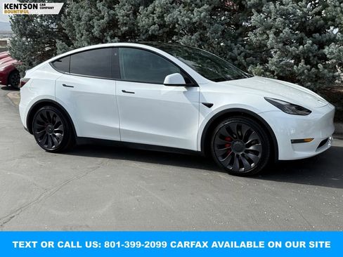 Used 2022 Tesla Model Y Performance AWD/4WD image 11