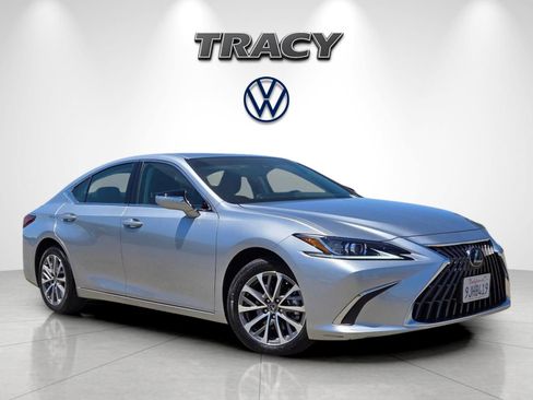 Used 2024 Lexus ES 350 w/ Accessory Package (Z1) FWD image 2