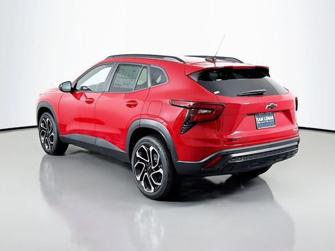 New 2026 Chevrolet Trax RS w/ Driver Confidence Package FWD image 5