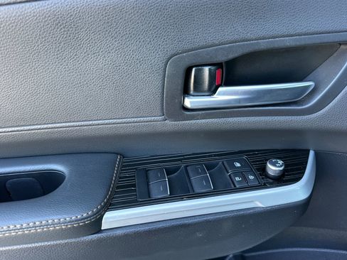 Certified 2025 Toyota Sienna XLE Woodland Edition AWD/4WD image 10