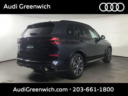 Used 2024 BMW X5 xDrive40i w/ M Sport Package AWD/4WD image 7