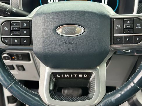 Used 2022 Ford F150 Limited image 35