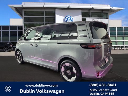 New 2025 Volkswagen ID. Buzz Pro S image 5