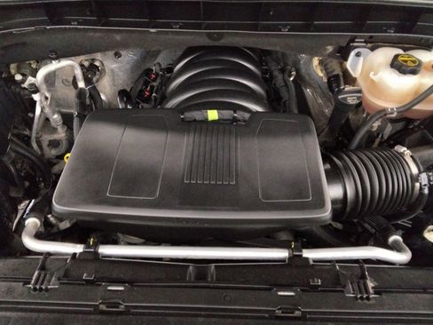 Used 2024 GMC Sierra 1500 AT4 w/ Technology Package image 48