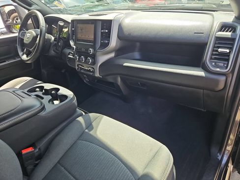 Certified 2024 RAM 2500 Tradesman w/ Chrome Appearance Group AWD/4WD image 17