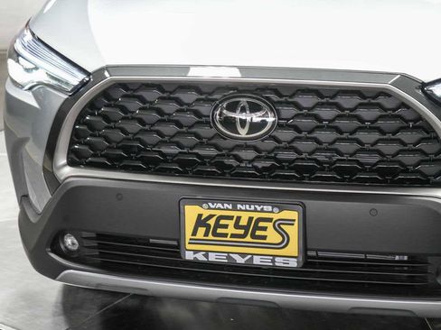 New 2025 Toyota Corolla Cross XLE image 9