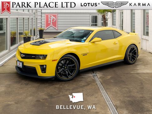 Used 2015 Chevrolet Camaro ZL1 image 51