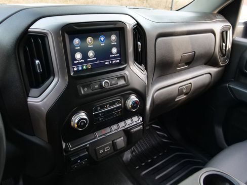 Used 2021 GMC Sierra 3500 2WD Crew Cab w/ Convenience Package image 14