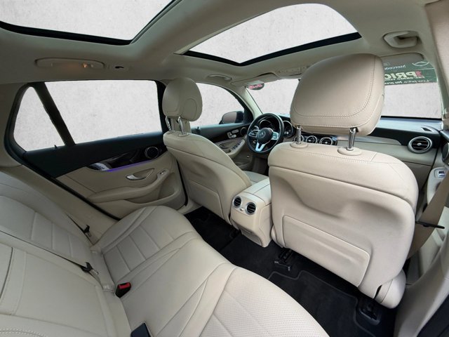 Used 2022 Mercedes-Benz GLC 300 image 22