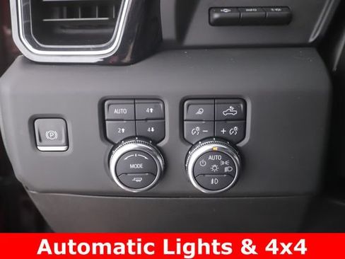Used 2024 GMC Sierra 1500 Denali w/ Denali Reserve Package AWD/4WD image 21