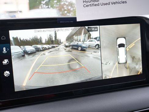 Certified 2023 Hyundai Palisade Limited w/ Cargo Package image 18