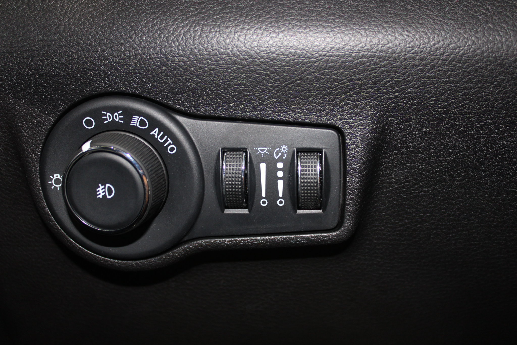 Used 2022 Jeep Compass Trailhawk AWD/4WD image 38