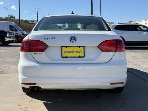 Used 2014 Volkswagen Jetta SE image 6