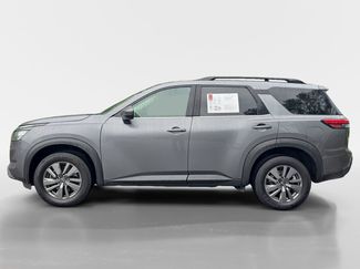 Certified 2025 Nissan Pathfinder SV AWD/4WD video 2