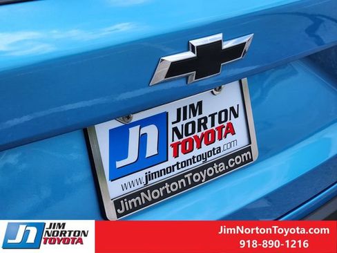 Used 2025 Chevrolet Trax RS w/ Driver Confidence Package FWD image 12